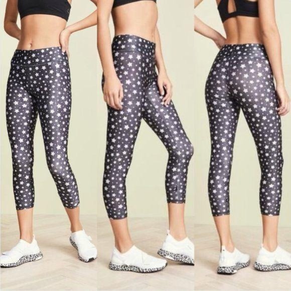 Terez Star Light Tall Band Capri Leggings Cropped